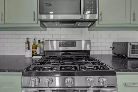 Kitchen - 1146 E 49th St, Tulsa, OK 74105 photo 4 of 7