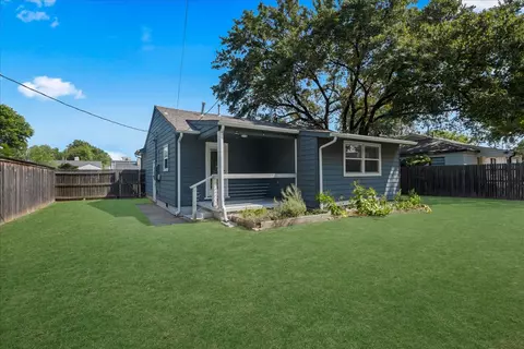 Exterior - 1146 E 49th St, Tulsa, OK 74105 photo 10 of 11