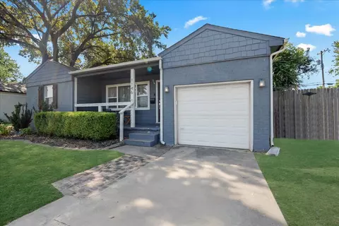 Exterior - 1146 E 49th St, Tulsa, OK 74105 photo 4 of 11