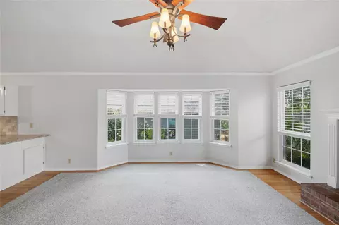 Living - 8910 E 100th Pl, Tulsa, OK 74133 photo 7 of 8