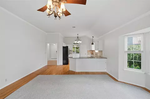 Living - 8910 E 100th Pl, Tulsa, OK 74133 photo 8 of 8