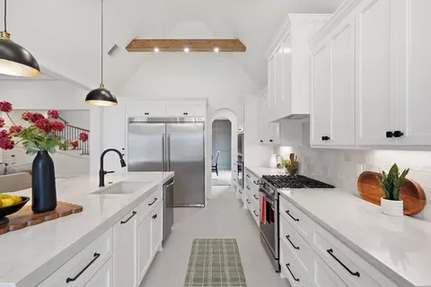 Kitchen - 16805 E 43rd St, Tulsa, OK 74134 photo 6 of 6