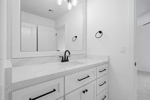 Bath - 16805 E 43rd St, Tulsa, OK 74134 photo 11 of 12