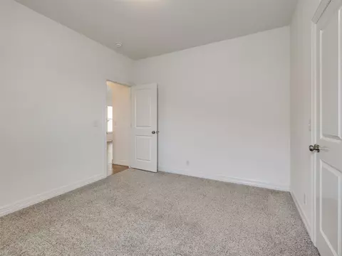 Bedroom - 7315 E Oak Ridge St, Broken Arrow, OK 74014 photo 3 of 10