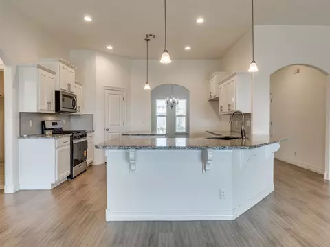 Kitchen - 7315 E Oak Ridge St, Broken Arrow, OK 74014 photo 7 of 11