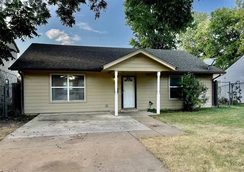 Exterior - 6317 E Reading St, Tulsa, OK 74115 photo 2 of 6