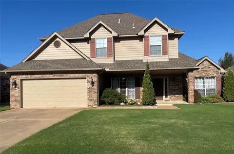 1004 S Yellowood Ave, Broken Arrow, OK 74012