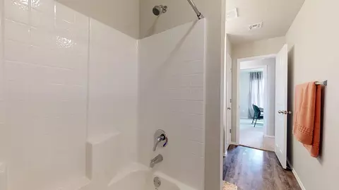 Bath - 1612 E Ithaca St, Broken Arrow, OK 74012 photo 5 of 5