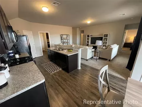 Kitchen - 1612 E Ithaca St, Broken Arrow, OK 74012 photo 1 of 3