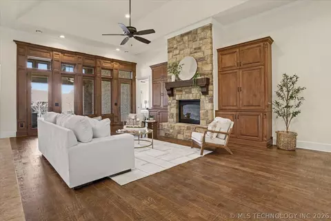 Living - 17743 E Red Hawk Rd, Owasso, OK 74055 photo 1 of 5