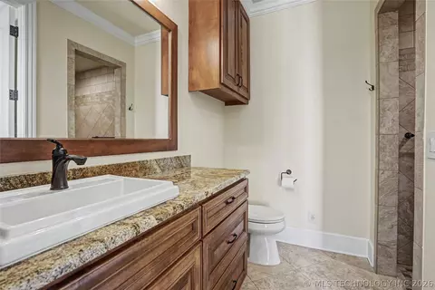 Bath - 17743 E Red Hawk Rd, Owasso, OK 74055 photo 8 of 9