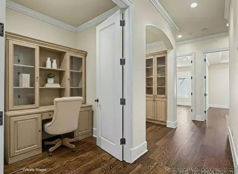 Entry Way - 17743 E Red Hawk Rd, Owasso, OK 74055 photo 4 of 5