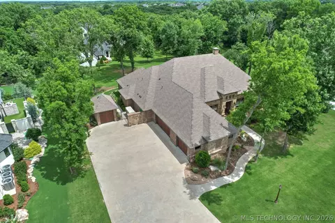 View/Area - 17743 E Red Hawk Rd, Owasso, OK 74055 photo 1 of 8