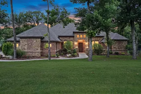 17743 E Red Hawk Rd, Owasso, OK 74055