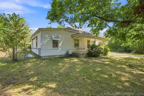 Other - 404 E Beach St, Henryetta, OK 74437 photo 2 of 5