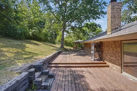 Exterior - 5846 E 63rd St, Tulsa, OK 74136 photo 7 of 7