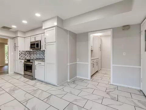 Kitchen - 2979 E 77th Pl, Tulsa, OK 74136 photo 5 of 6