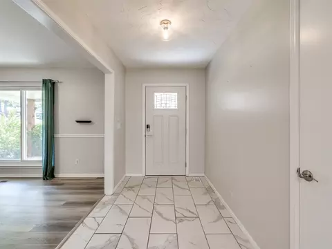 Entry Way - 2979 E 77th Pl, Tulsa, OK 74136 photo 1 of 1