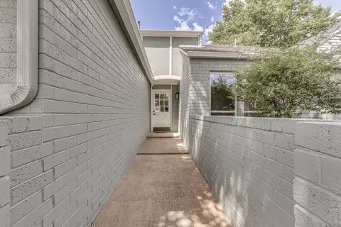 Entry Way - 6223 E 100th Pl, Tulsa, OK 74137 photo 1 of 6