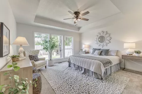 Bedroom - 6223 E 100th Pl, Tulsa, OK 74137 photo 1 of 7