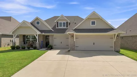 12323 S Oxford Ave, Bixby, OK 74008