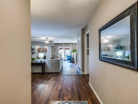 Entry Way - 4236 E 84th St, Tulsa, OK 74137 photo 2 of 4