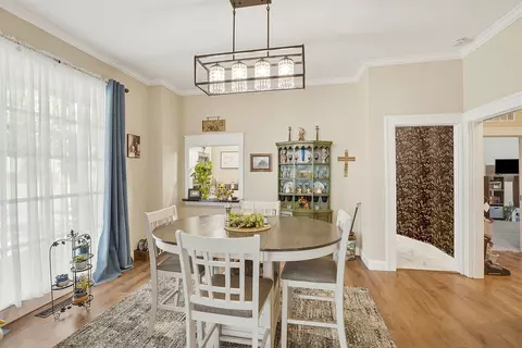 Dining - 100 E 16th, Ada, OK 74820 photo 1 of 3