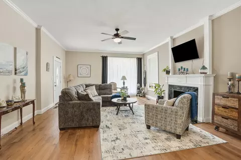 Living - 100 E 16th, Ada, OK 74820 photo 4 of 4