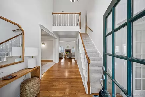 Entry Way - 8752 E 102nd St, Tulsa, OK 74133 photo 1 of 3