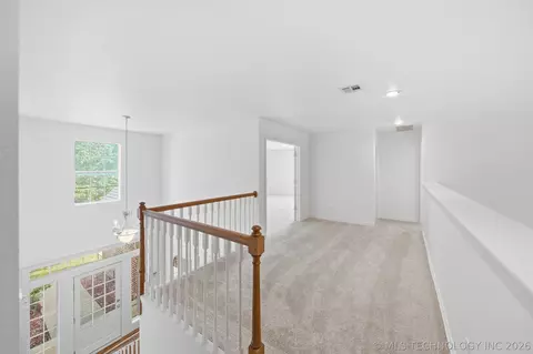 Entry Way - 8752 E 102nd St, Tulsa, OK 74133 photo 3 of 3