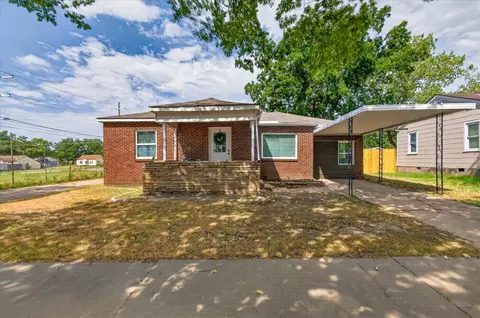 1237 S Maple Ave, Bartlesville, OK 74003