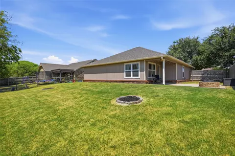 Exterior - 11716 E 109th St N, Owasso, OK 74055 photo 7 of 8