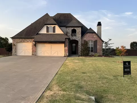 2114 E 176th St S, Mounds, OK 74047