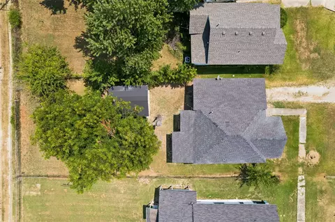 View/Area - 522 E 7th, Ada, OK 74820 photo 2 of 4