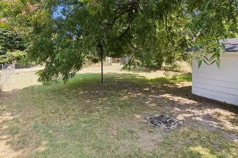 Exterior - 522 E 7th, Ada, OK 74820 photo 6 of 6