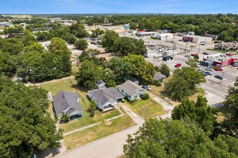View/Area - 522 E 7th, Ada, OK 74820 photo 1 of 4