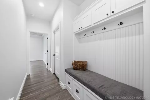 Entry Way - 30733 E 65th St S, Broken Arrow, OK 74014 photo 2 of 2