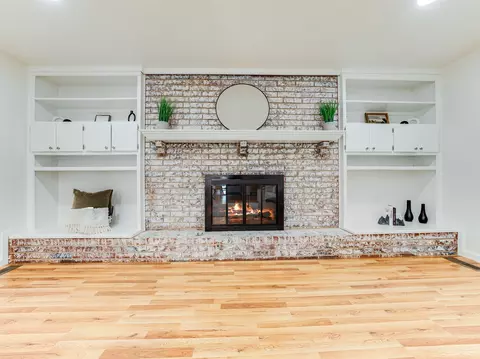Living - 5117 E 23rd St, Tulsa, OK 74114 photo 4 of 6