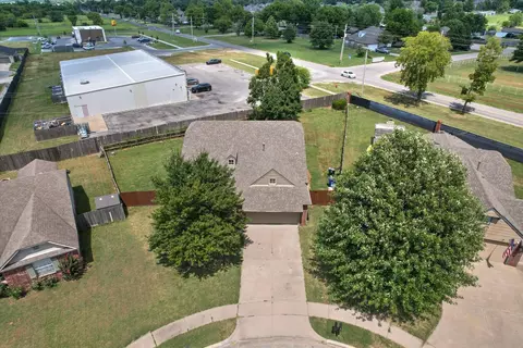 View/Area - 3630 E Berkeley St, Broken Arrow, OK 74014 photo 3 of 6