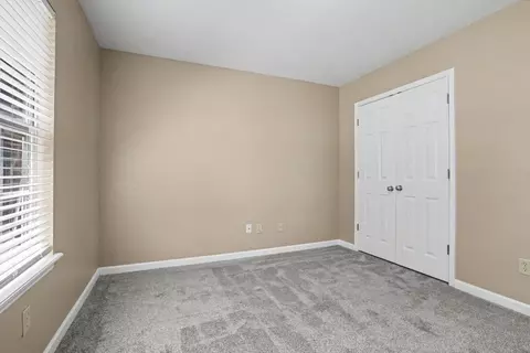 Bedroom - 3630 E Berkeley St, Broken Arrow, OK 74014 photo 3 of 6