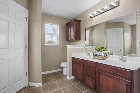 Bath - 3630 E Berkeley St, Broken Arrow, OK 74014 photo 1 of 3