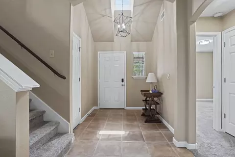 Entry Way - 3630 E Berkeley St, Broken Arrow, OK 74014 photo 2 of 3