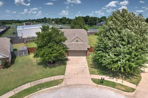 View/Area - 3630 E Berkeley St, Broken Arrow, OK 74014 photo 2 of 6