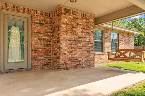 Exterior - 5403 Roadrunner Ct, Durant, OK 74701 photo 4 of 4