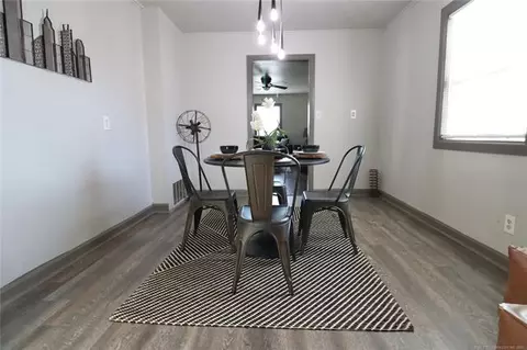 Dining - 3203 E Oklahoma Pl S, Tulsa, OK 74110 photo 2 of 2