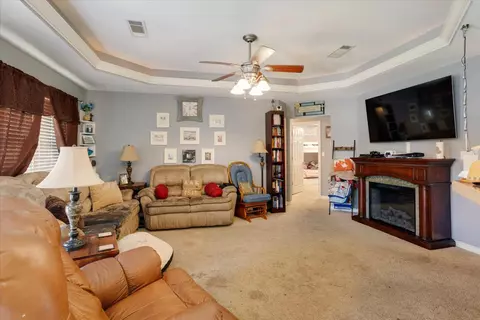 Living - 5418 Roadrunner, Durant, OK 74701 photo 2 of 2