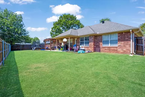 Exterior - 5418 Roadrunner, Durant, OK 74701 photo 5 of 7