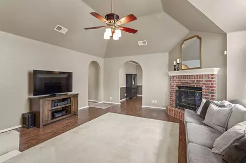 Living - 9321 E 95th Pl S, Tulsa, OK 74133 photo 1 of 1
