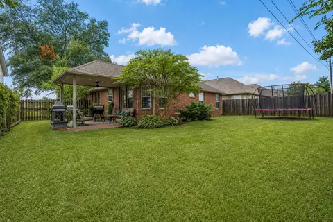 Exterior - 9321 E 95th Pl S, Tulsa, OK 74133 photo 5 of 6