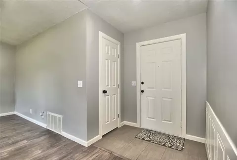 Entry Way - 601 E Toledo Pl, Broken Arrow, OK 74012 photo 1 of 1
